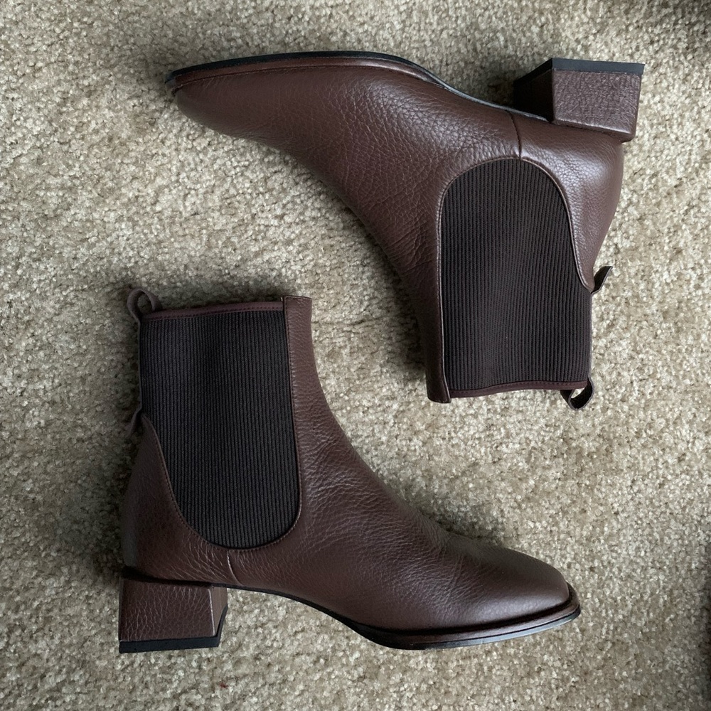 LOQ Ottavia Chelsea Boots, Brown Leather, Size 37